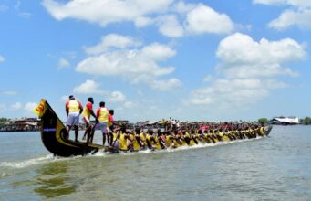നെഹ്റു ട്രോഫി വള്ളംകളി; ശനിയാഴ്ച ആലപ്പുഴ ജില്ലയിൽ പൊതു അവധി
