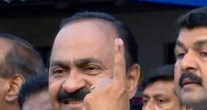 നൂറിലധികം സീറ്റുമായി യുഡിഎഫ് തിരിച്ചു വരും, മാറ്റത്തിനായി വോട്ട് ചെയ്യൂ”; ആത്മവിശ്വാസത്തോടെ വി.ഡി. സതീശൻ!