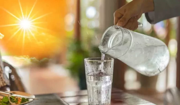 വേനൽക്കാലത്ത് തണുത്ത വെള്ളം കുടിക്കുന്നത് ശരീരത്തിന് ദോഷമോ?