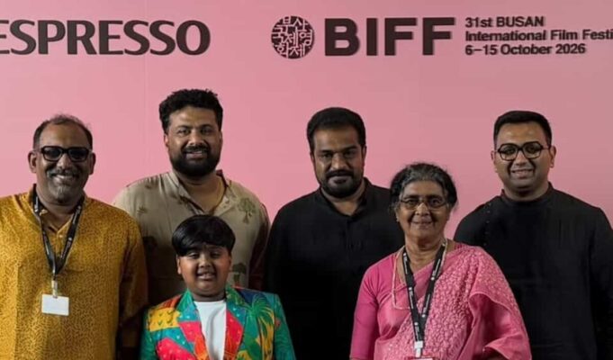 ആഗോള വേദിയിൽ മലയാളത്തിന്റെ അഭിമാനം; ബുസാൻ റെഡ് കാർപ്പറ്റിൽ തിളങ്ങി ‘ചെവിട്ടോർമ്മ’ സംഘം